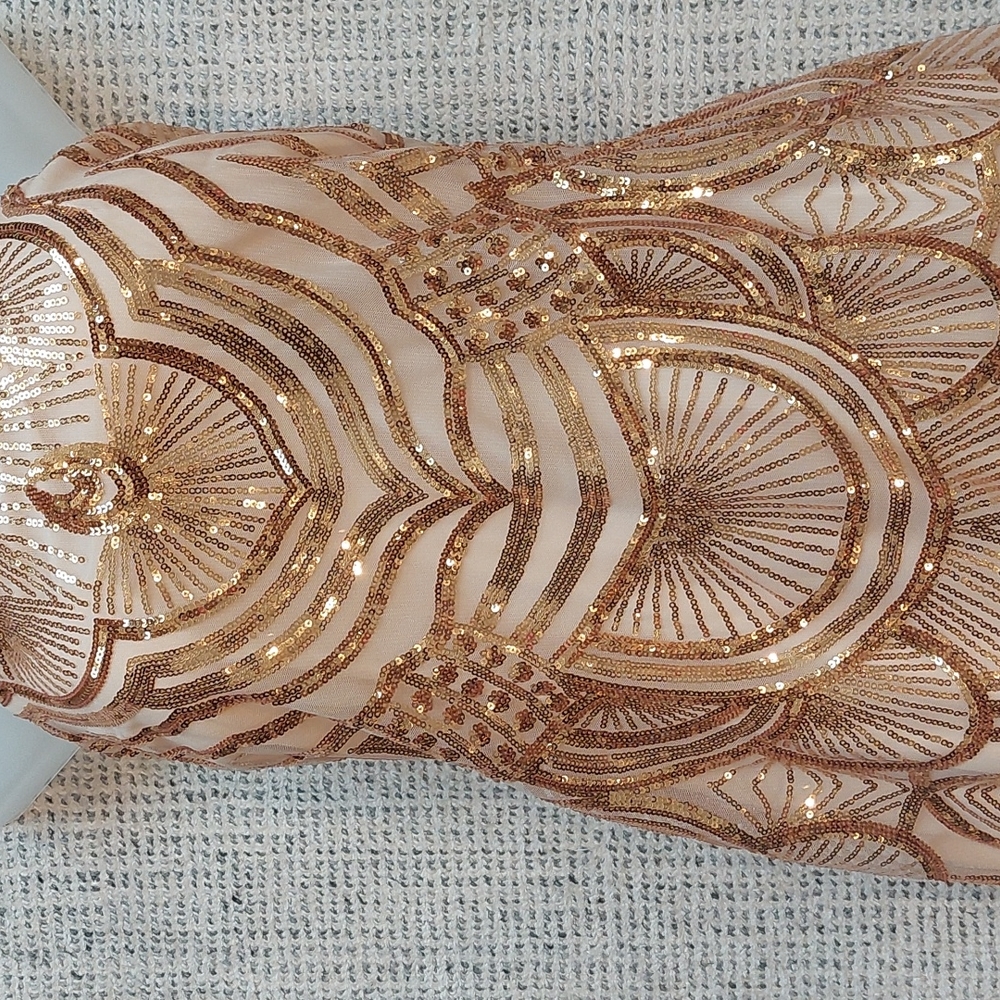 Gold sequins Great Gatsby 1920'strapless dress/gown. Sweetheart neckline.